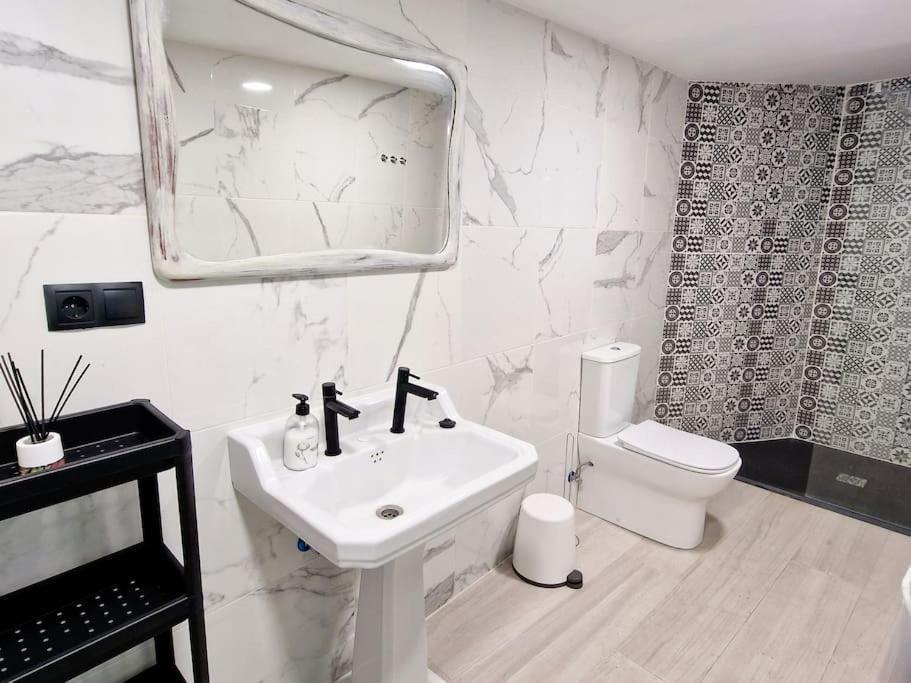 Apartamento Con Terraza Y Barbacoa Paterna Esterno foto